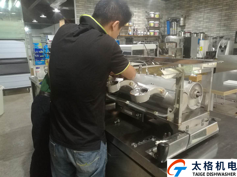 辣媽la marzocco fb80三頭電控半自動咖啡機